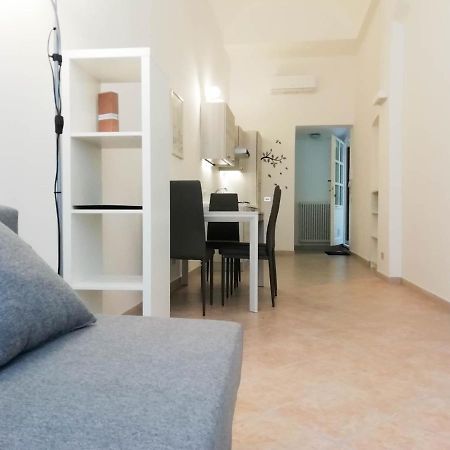 Mistrangelohome 5 - Appartamento In Pieno Centro Savona Exterior photo