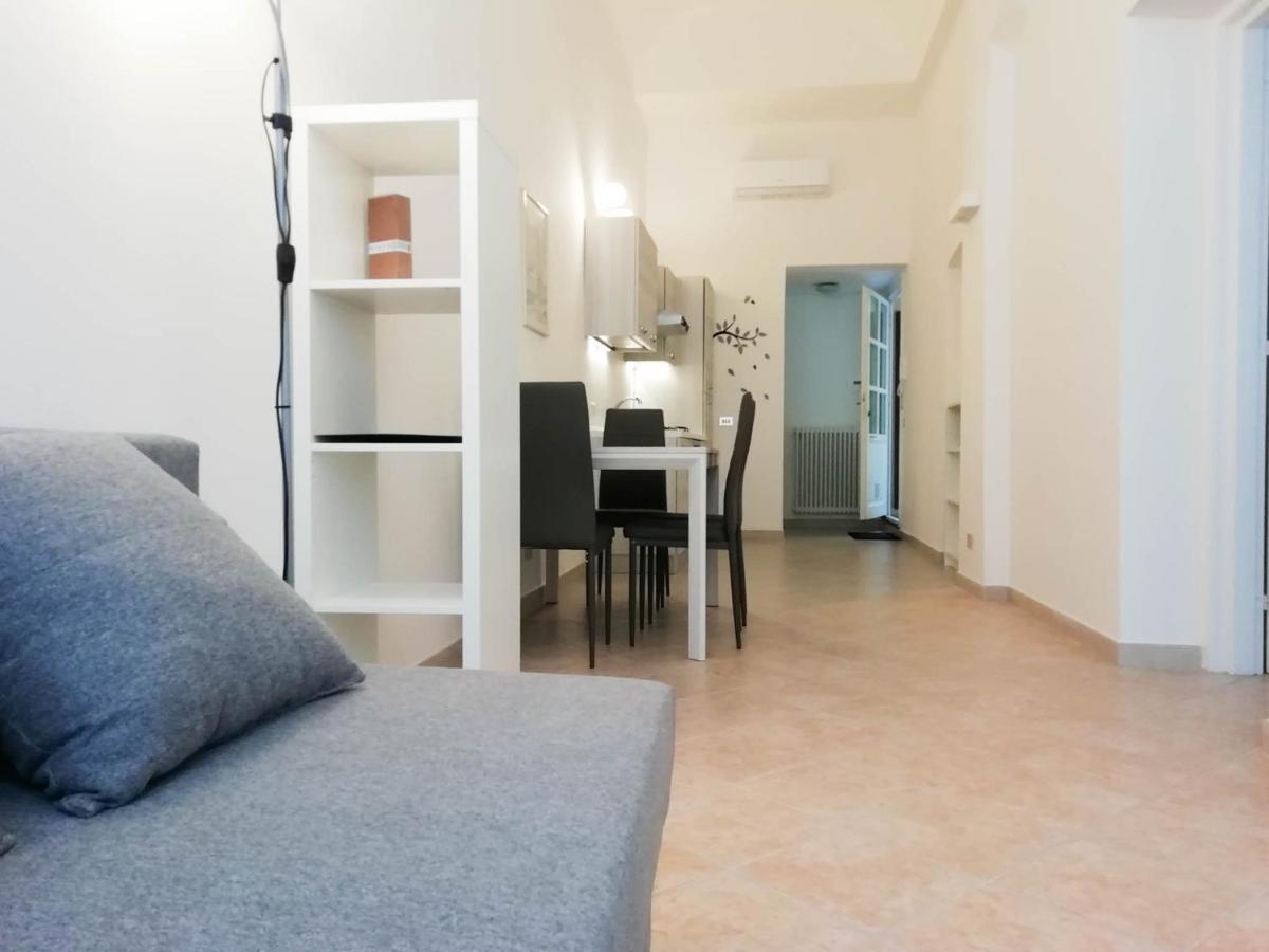 Mistrangelohome 5 - Appartamento In Pieno Centro Savona Exterior photo