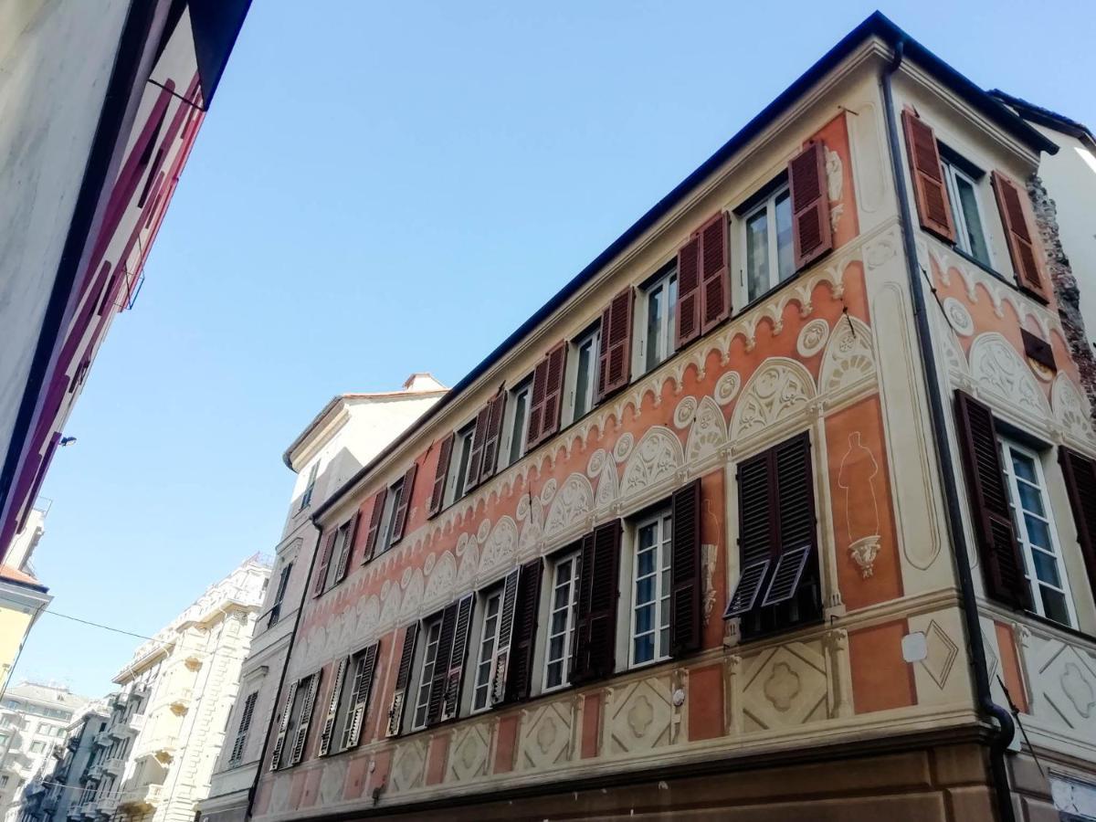 Mistrangelohome 5 - Appartamento In Pieno Centro Savona Exterior photo